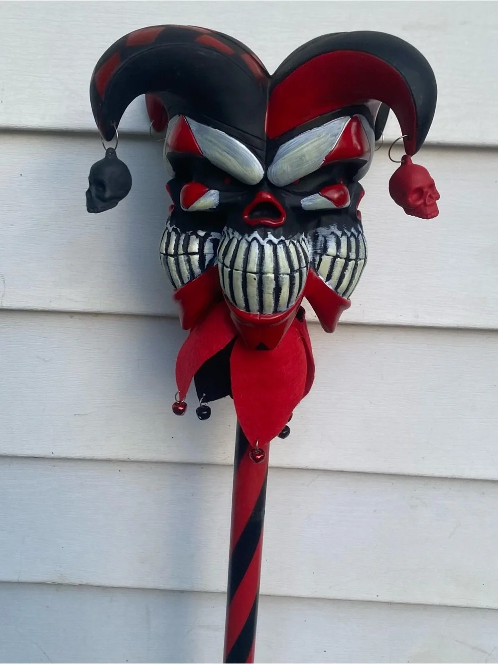 Creepy Jester Skull Halloween Prop Decor